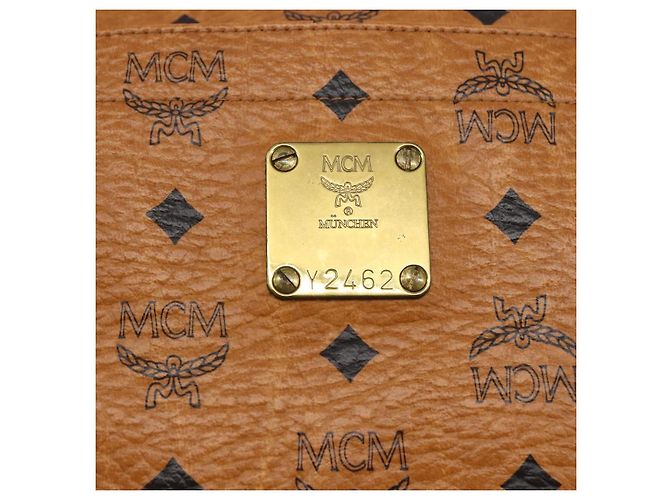 Borsa tote MCM Logogram Vicetos in PVC marrone e oro Auth gh1847 D'oro - vista 12