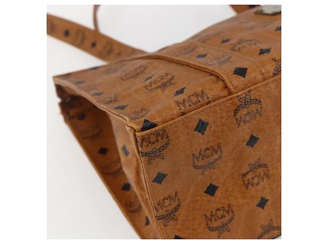 Borsa tote MCM Logogram Vicetos in PVC marrone e oro Auth gh1847 D'oro - vista 15