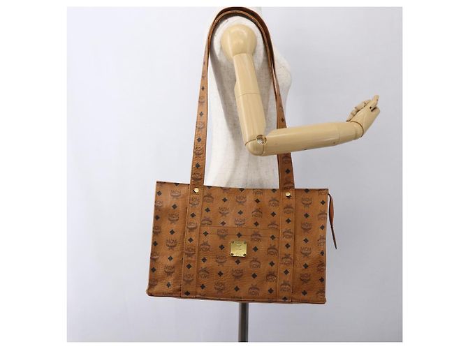 Borsa tote MCM Logogram Vicetos in PVC marrone e oro Auth gh1847 D'oro - vista 23