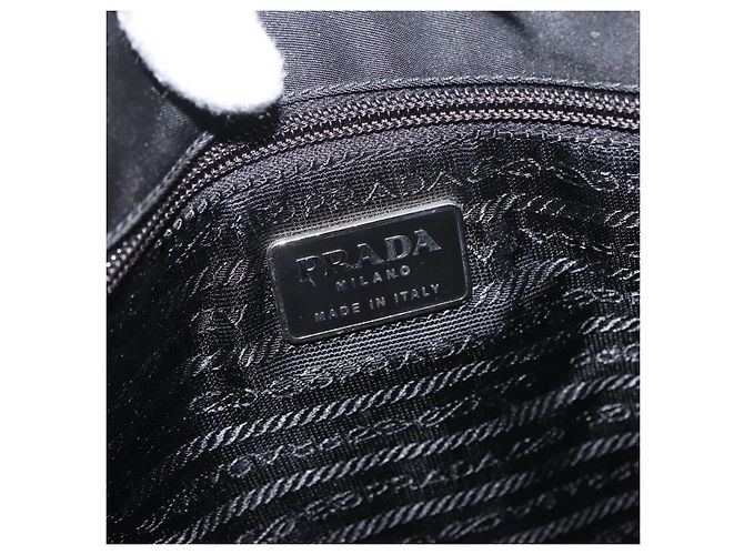 Borsa Tote Prada in nylon nero argento Auth bs32790 - vista 10