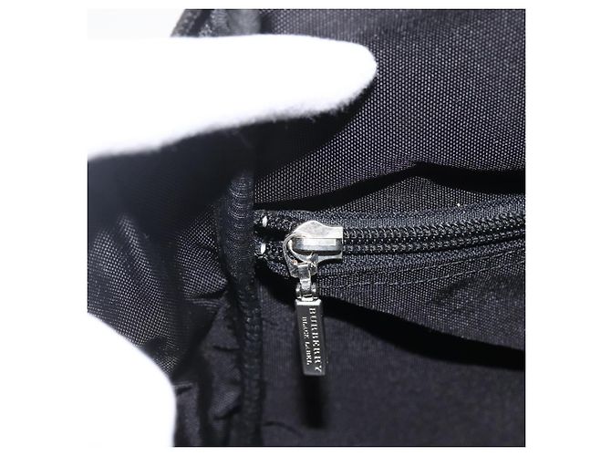Borsa a mano Burberry Nova Check Black label nylon argento nero Auth bs33588 - vista 16