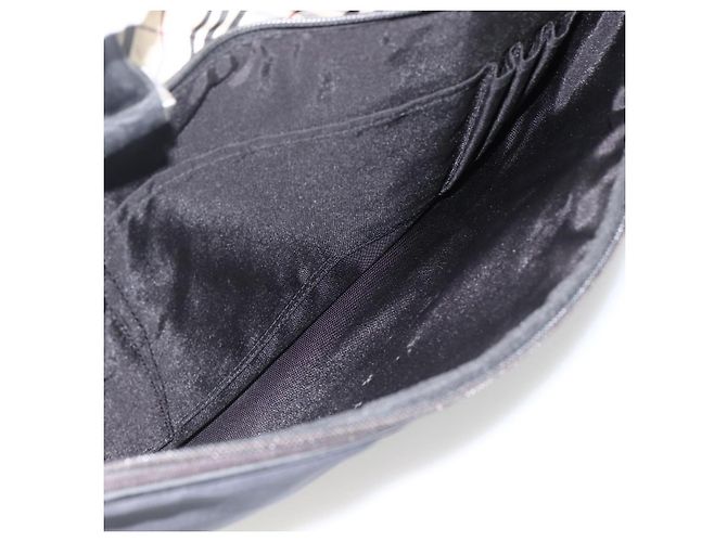 Borsa a mano Burberry Nova Check Black label nylon argento nero Auth bs33588 - vista 18