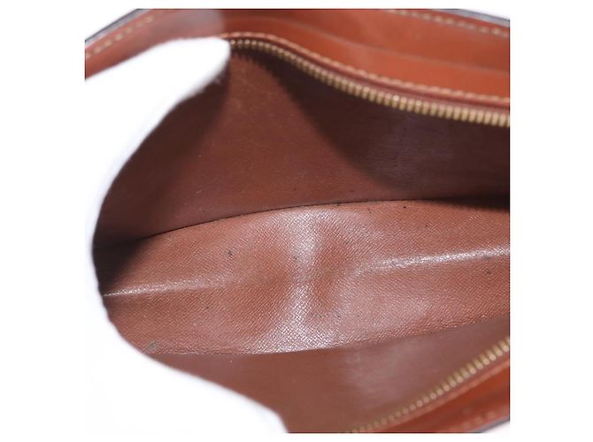 LOUIS VUITTON Pochette Uomo Monogram Borsa a Mano M51795 LV Auth BA11049 Monogramma - vista 10