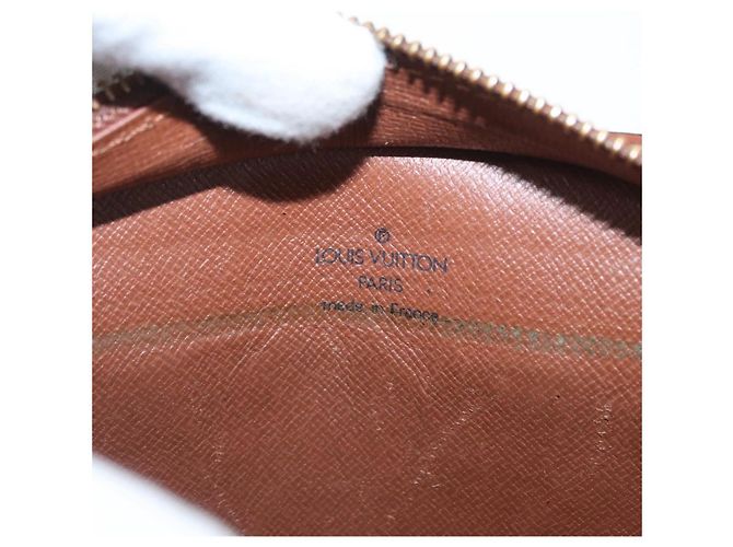 LOUIS VUITTON Pochette Uomo Monogram Borsa a Mano M51795 LV Auth BA11049 Monogramma - vista 17