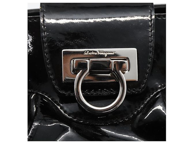 Borsa a mano Gancini in pelle verniciata nera e argento Auth BA11053 di Salvatore Ferragamo - vista 17