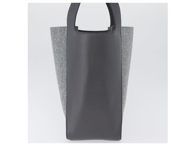 Autre Marque Stella McCartney Tote Bag aus Polyester Grau Silber Auth 172985 Braun - Ansicht 3