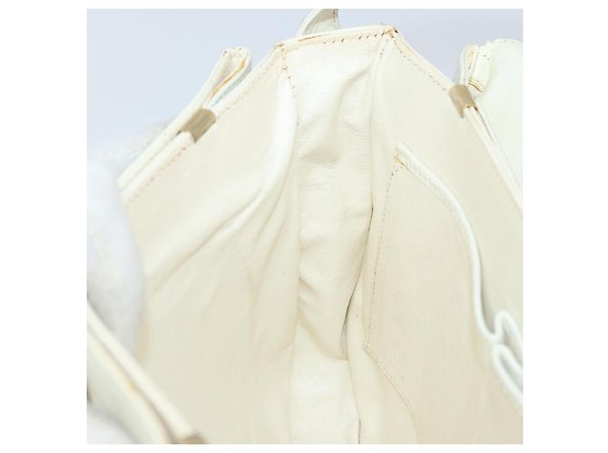 Céline CELINE Macadam Canvas Schultertasche mit Pferdewagen-Motiv aus Leder in Weiß und Gold Auth 172964 Golden - Ansicht 20