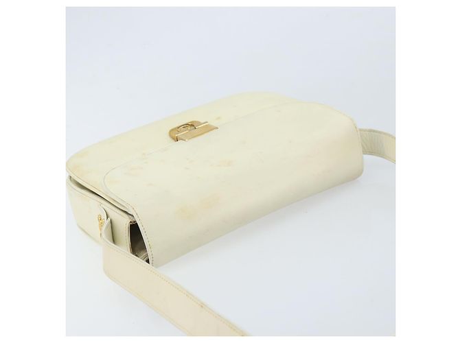 Céline CELINE Macadam Canvas Schultertasche mit Pferdewagen-Motiv aus Leder in Weiß und Gold Auth 172964 Golden - Ansicht 6