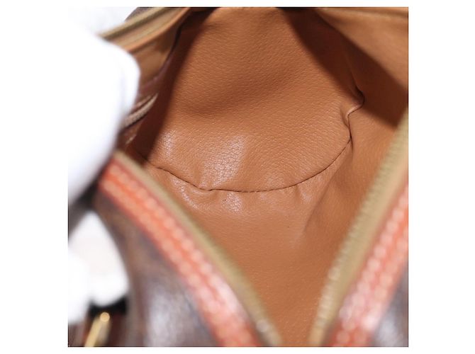 Céline Borsa a mano in tela Macadam CELINE in pelle PVC marrone e oro Auth mr2020 D'oro - vista 20
