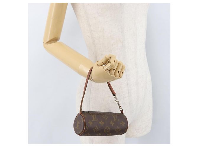 LOUIS VUITTON Pochette Papillon Monogramma LV Auth 172674 - vista 19