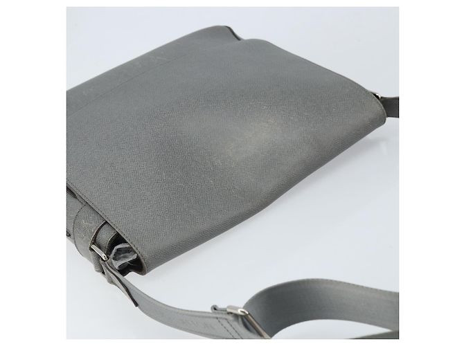 LOUIS VUITTON Borsa a Spalla Taiga Roman MM Grigia Gracie M32623 LV Auth 172661 - vista 6