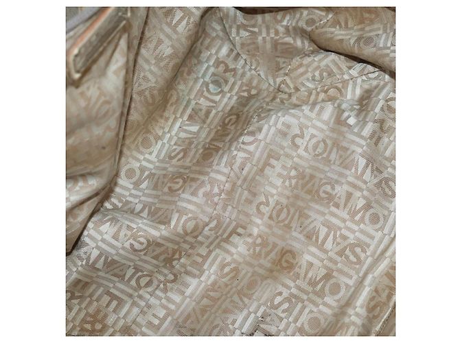 Borsa a Spalla Salvatore Ferragamo in Pelle 2 Pezzi Rosa Beige Auth BA10738 - vista 9