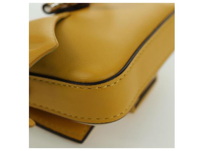 Borsa a secchiello Nano Drago in pelle FENDI x FRGMT x POKMON Gialla Auth 166961SM Argento Giallo - vista 17