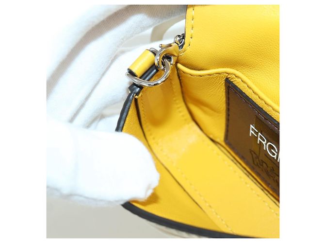 Borsa a secchiello Nano Drago in pelle FENDI x FRGMT x POKMON Gialla Auth 166961SM Argento Giallo - vista 28
