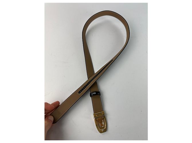 Céline Vintage Celine Paris Gürtel aus schwarzem Leder mit Schlangenprägung - Ansicht 6