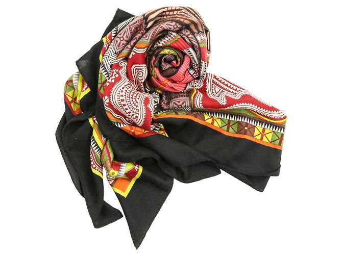 Xale gigante Cent Plis des Miao da Hermès Preto Vermelho - vista 7