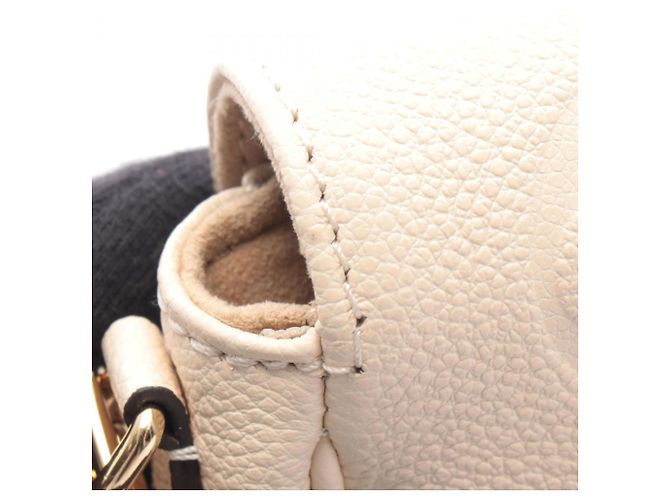 Bolso Louis Vuitton Wallet on Chain Ivy Beige - vista 5
