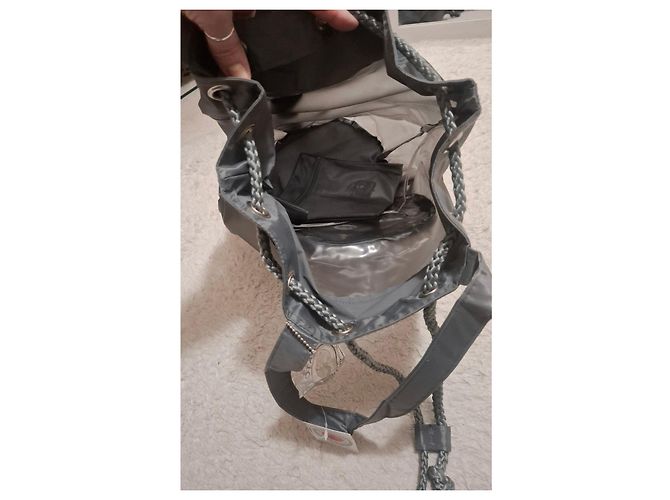 Borsa a zaino in nylon grigio Roberta di Camerino - vista 13