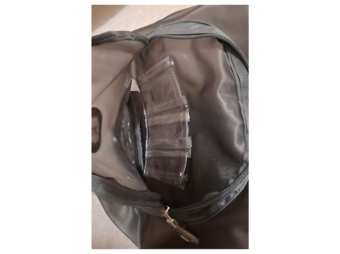 Borsa a zaino in nylon grigio Roberta di Camerino - vista 17