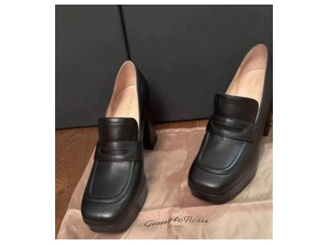 Gianvito Rossi Schwarze Leder-Pantoletten mit Plateau - Ansicht 8