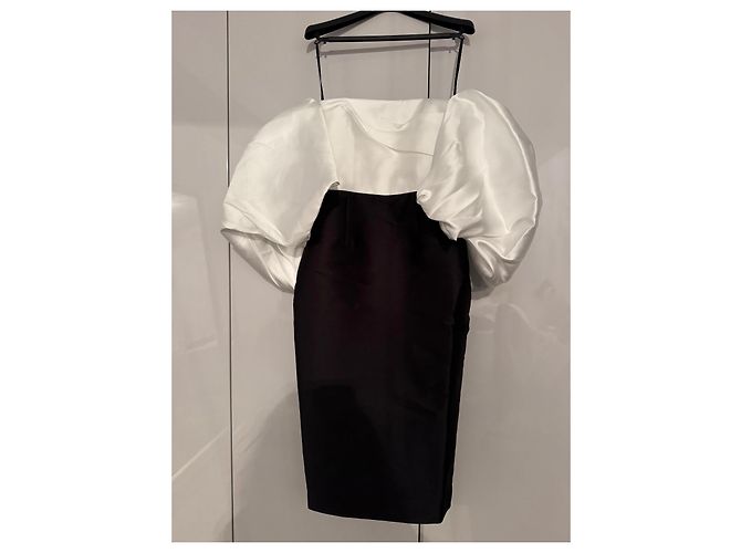 Abendkleid Solace London. Größe 8. Schwarz & Weiß. NEU - Ansicht 7
