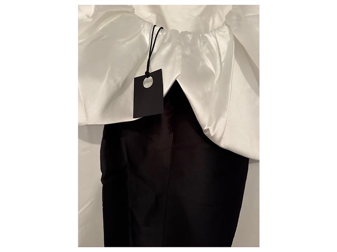 Abendkleid Solace London. Größe 8. Schwarz & Weiß. NEU - Ansicht 9
