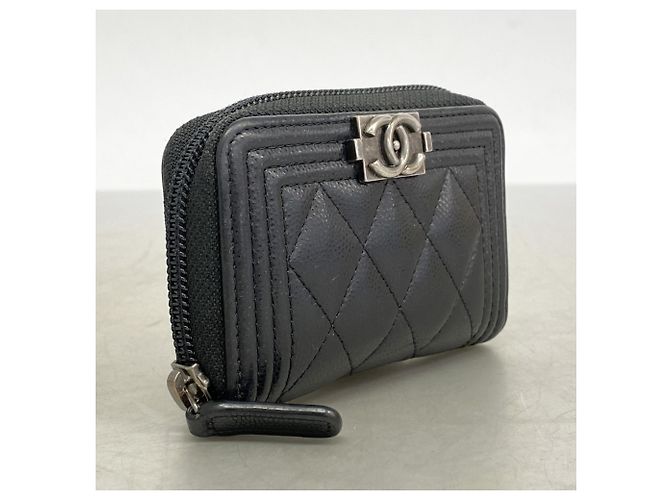 Boy Monedero de piel de ternera granulada negra Chanel Negro - vista 2