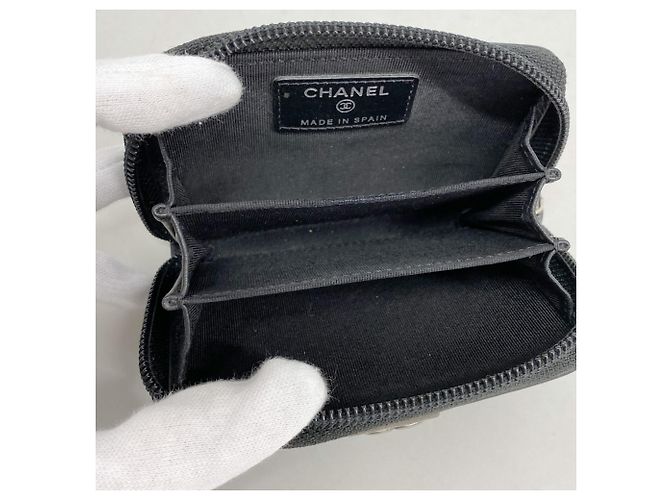 Boy Monedero de piel de ternera granulada negra Chanel Negro - vista 3