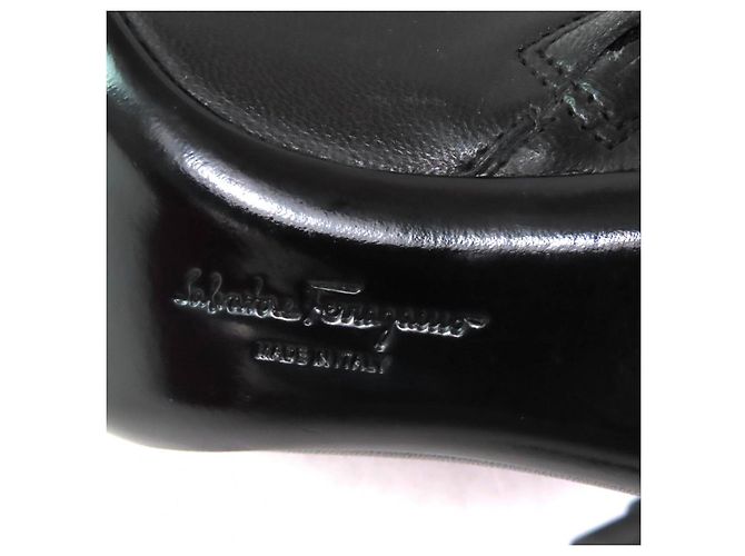 Botines de charol Vara de Salvatore Ferragamo Negro - vista 12