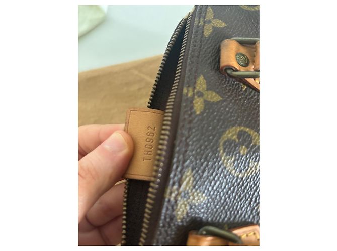 Louis Vuitton Speedy Nano Marrone - vista 13
