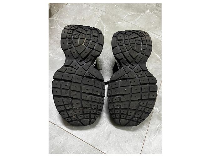 Sneakers Triple S Balenciaga Nero Bianco - vista 7