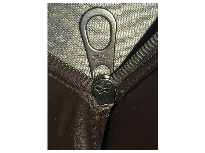 Clutch in coccodrillo marrone Bottega Veneta - vista 9