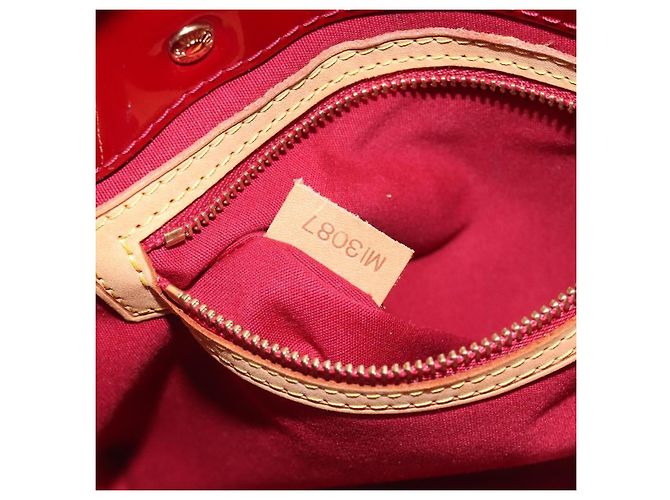 Borsa Reade Monogram Vernis PM di Louis Vuitton Rosso - vista 7