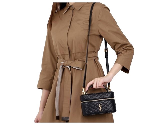 Gaby Vanity Bag von Saint Laurent Schwarz - Ansicht 4