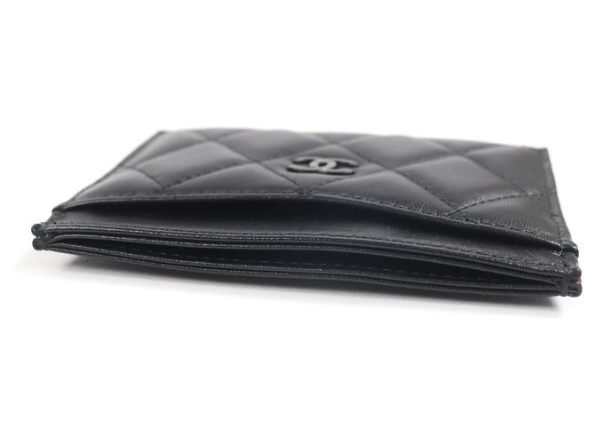 Timeless Tarjetero Chanel Matrasse COCO Mark de piel de cordero Negro - vista 5