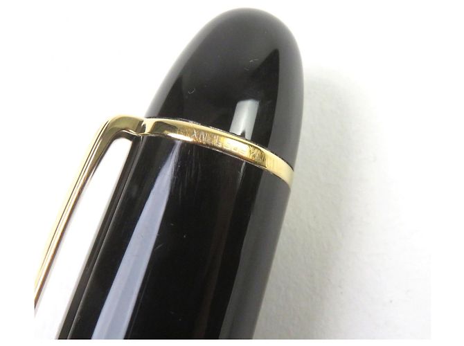 Pluma Montblanc Meisterstück Au750 Negro - vista 10
