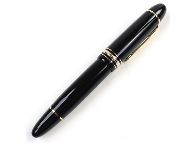 Pluma Montblanc Meisterstück Au750 Negro - vista 3