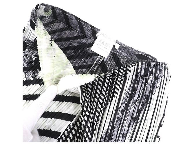 Issey Miyake Hose PLEATS PLEASE PP41-JF772 Schwarz Weiß - Ansicht 3