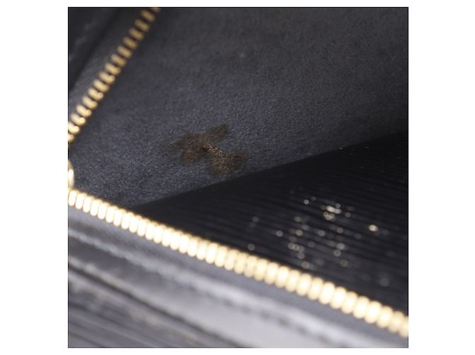Louis Vuitton Epi Leather Gobelins Backpack Black - view 9