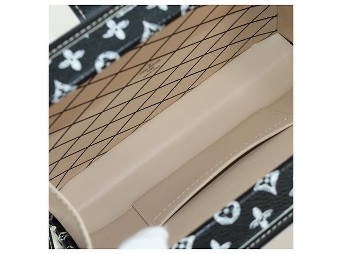 LOUIS VUITTON Borsa a Spalla Catgram Titmal M44437 LV Auth LNZ428SM Monogramma - vista 10