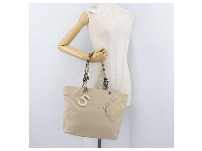 CHANEL Tote Bag No5 aus Canvas Beige mit silbernem CC Auth 169753 - Ansicht 26