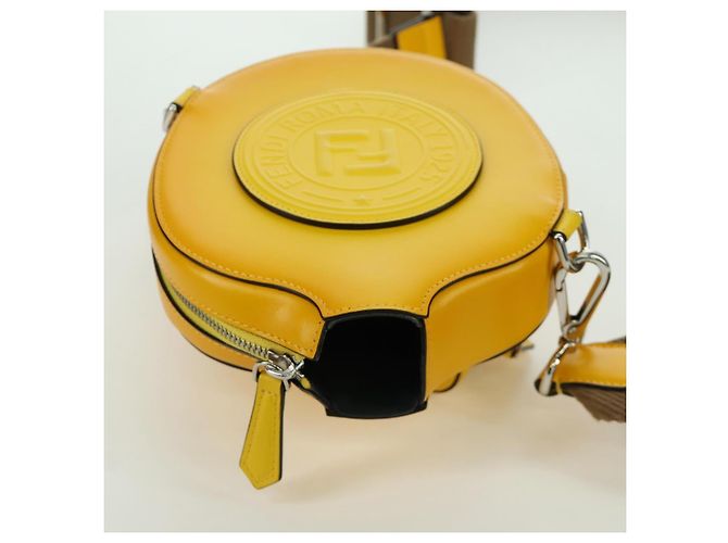 FENDI Custodia per Racchetta da Ping Pong Borsa a Spalla Pelle Gialla Argento Auth 166245SM Giallo - vista 10
