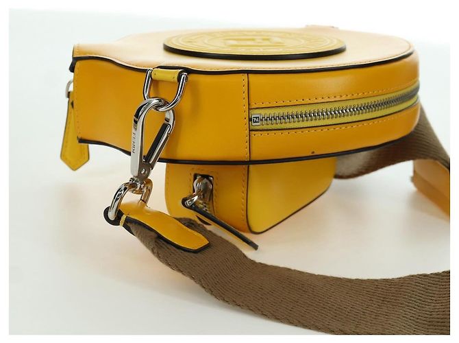 FENDI Custodia per Racchetta da Ping Pong Borsa a Spalla Pelle Gialla Argento Auth 166245SM Giallo - vista 5