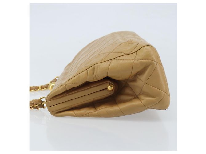 CHANEL Borsa a Spalla Matelassé in Pelle di Agnello Beige Oro CC Auth 171543 D'oro - vista 5