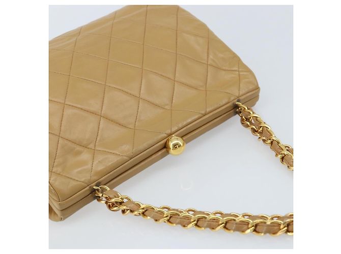 CHANEL Borsa a Spalla Matelassé in Pelle di Agnello Beige Oro CC Auth 171543 D'oro - vista 6