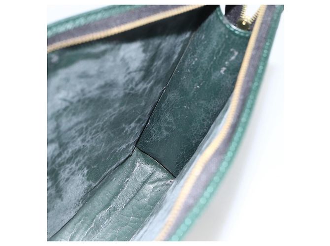 LOUIS VUITTON Poche Toilette 26 Taiga Épicea LV Auth ka3001 - vista 10