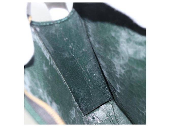 LOUIS VUITTON Poche Toilette 26 Taiga Épicea LV Auth ka3001 - vista 11