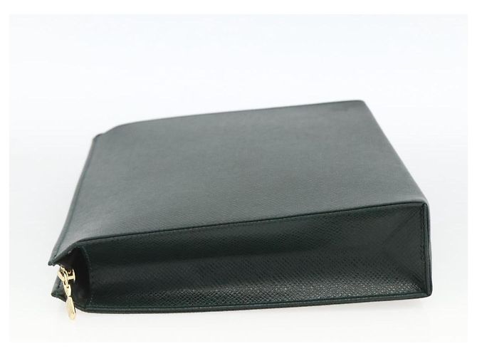 LOUIS VUITTON Poche Toilette 26 Taiga Épicea LV Auth ka3001 - vista 3