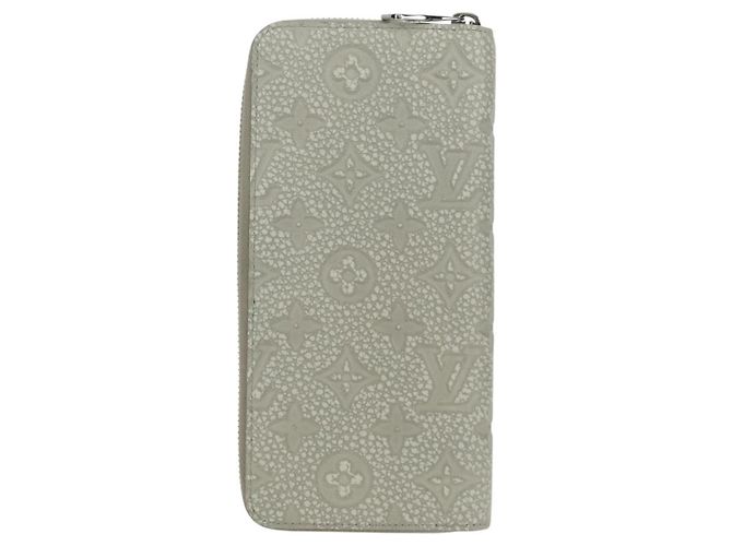 Cartera Vertical Zippy Taurillon Climbing Louis Vuitton Marfil M81573 Auth 172432SAM Crudo - vista 2