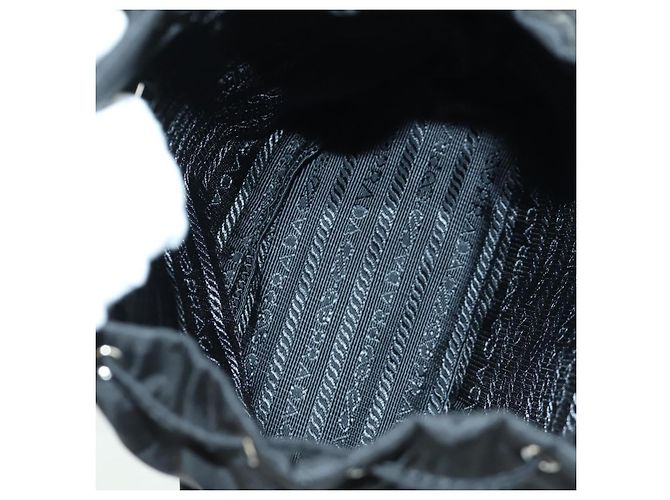 PRADA Borsa a Spalla con Catena Nylon Nero Argento Auth 171449M - vista 24